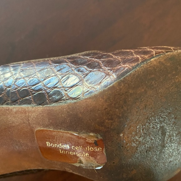 Vintage Aligator Shoes - Picture 5 of 7